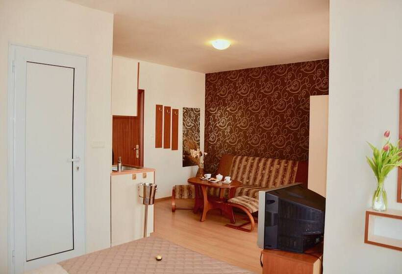 فندق Rainbow 2 Holiday Complex