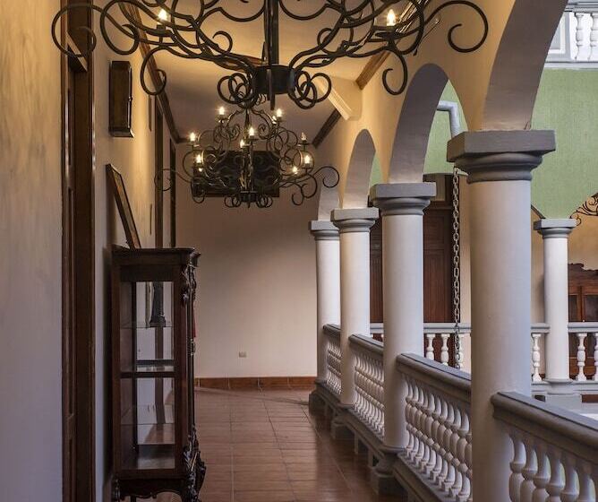 酒店 Real La Merced