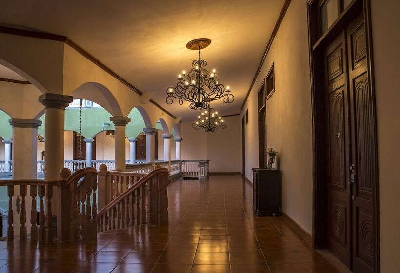 酒店 Real La Merced