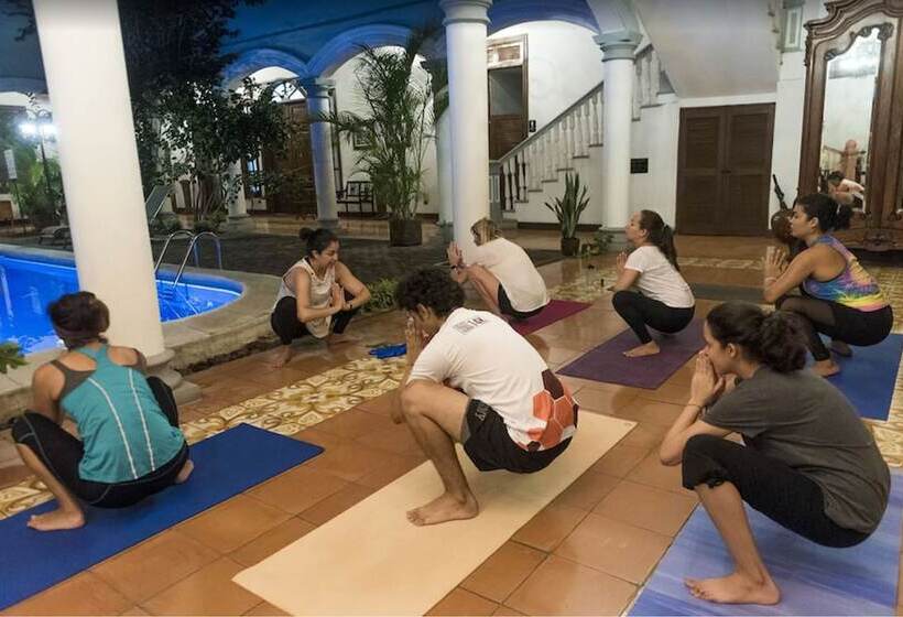 酒店 Real La Merced