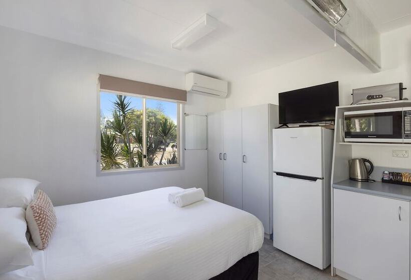 בית מלון כפרי Reflections Forster Beach   Holiday Park