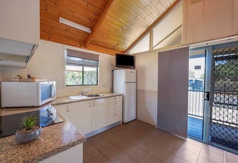 בית מלון כפרי Reflections Tuncurry   Holiday Park