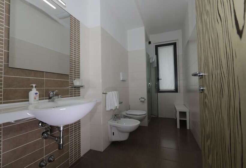 هتل Residence Aurora