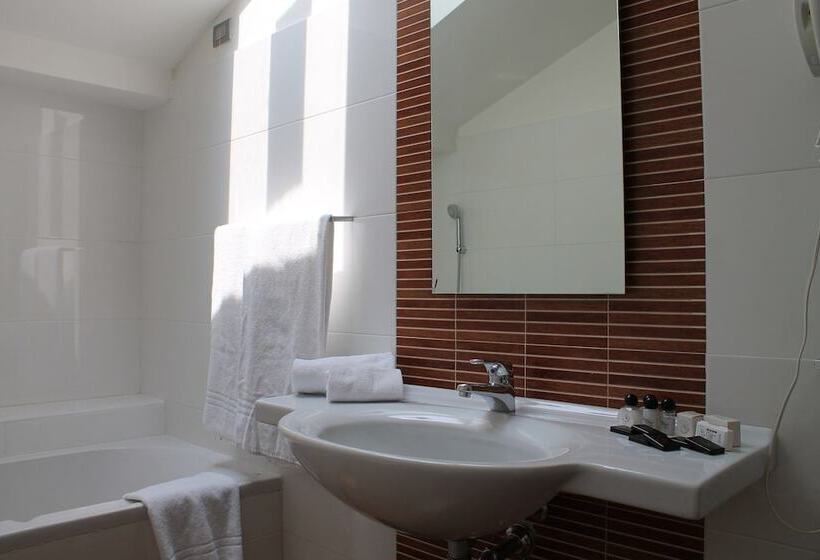 هتل Residence Aurora