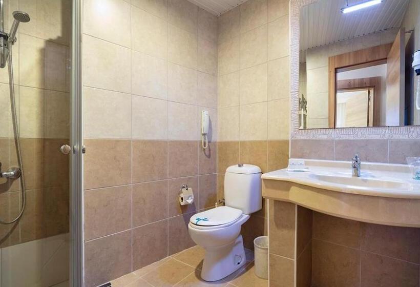 Royal Garden Beach Hotel   All Inclusive