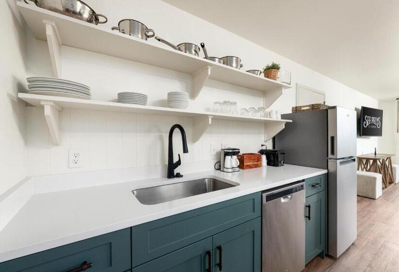 Отель Sea Palms Resort