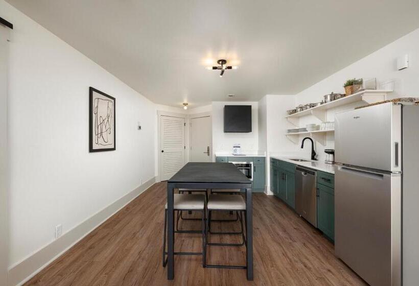 Отель Sea Palms Resort