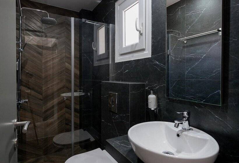 ホテル Skianthion