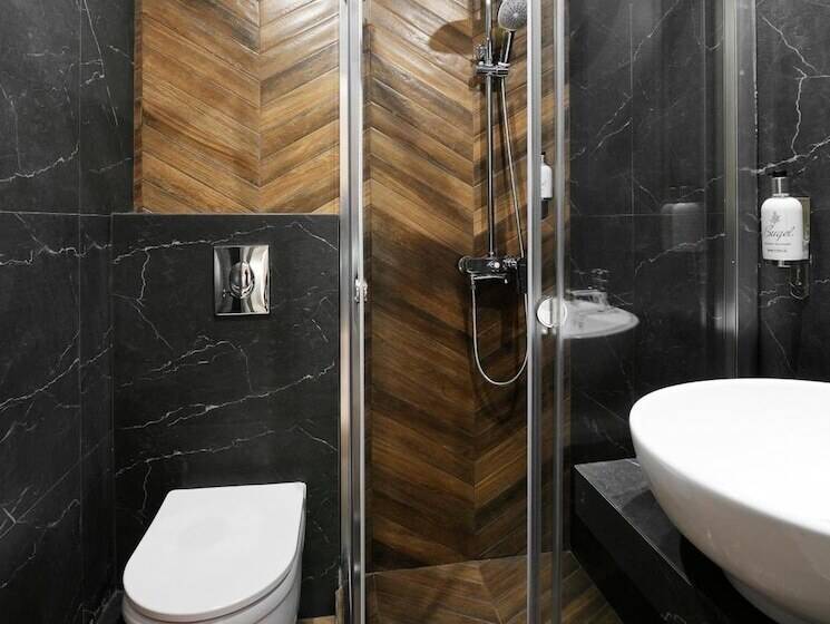 ホテル Skianthion