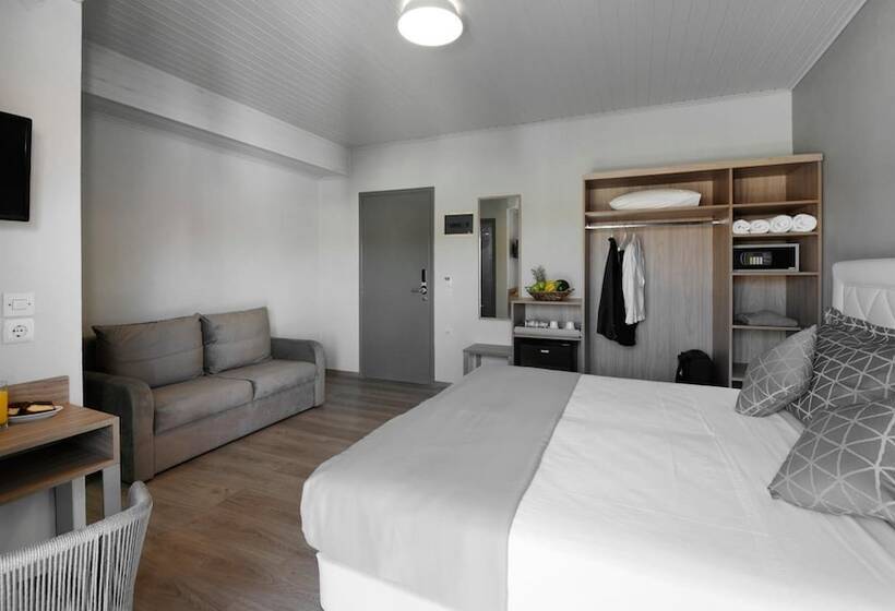 ホテル Skianthion