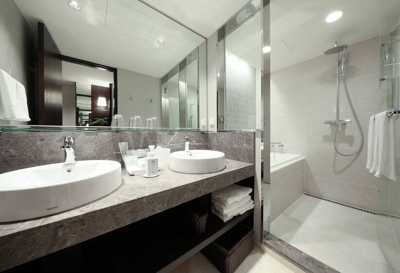 Solaria Nishitetsu Hotel Seoul Myeongdong