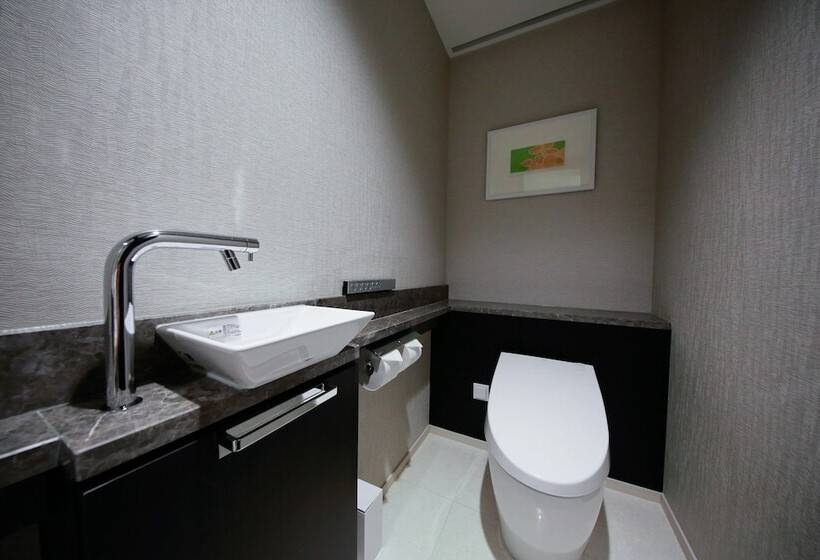 Solaria Nishitetsu Hotel Seoul Myeongdong