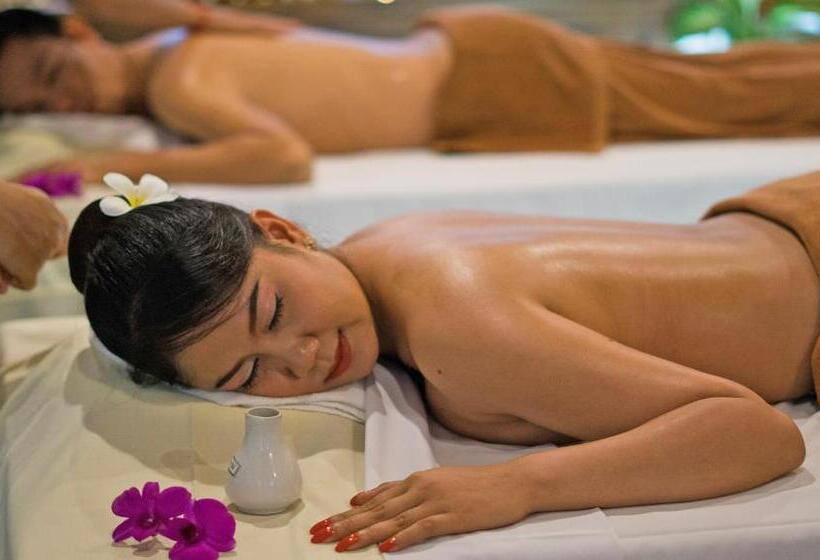 Отель Somadevi Angkor Premium