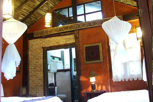 酒店 Tharnthong Lodges