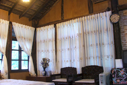 酒店 Tharnthong Lodges