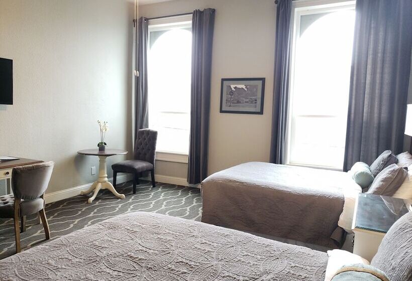 ホテル The Dilworth Inn