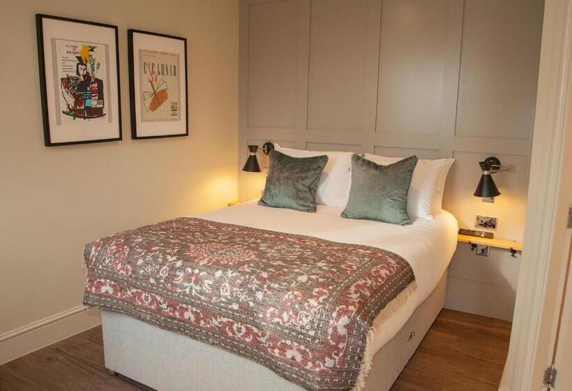 בית מלון כפרי The Kings Arms