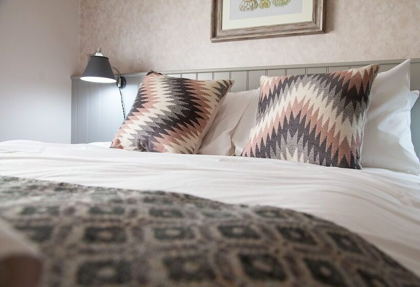 בית מלון כפרי The Kings Arms