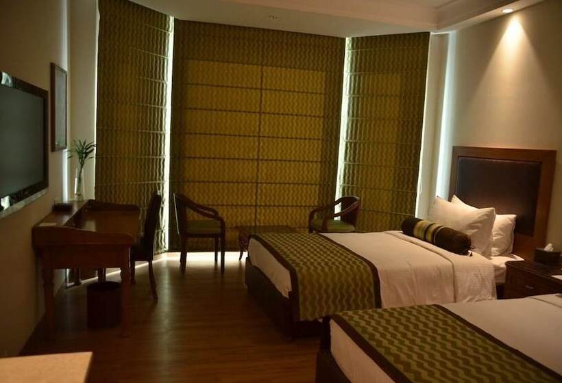 فندق The Lalit Traveller Jaipur