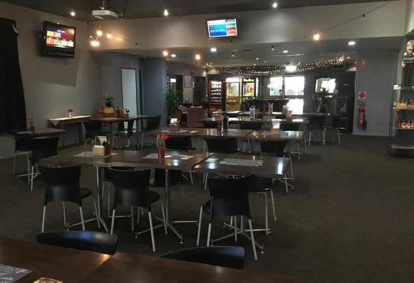 בית מלון כפרי The Metropolitan