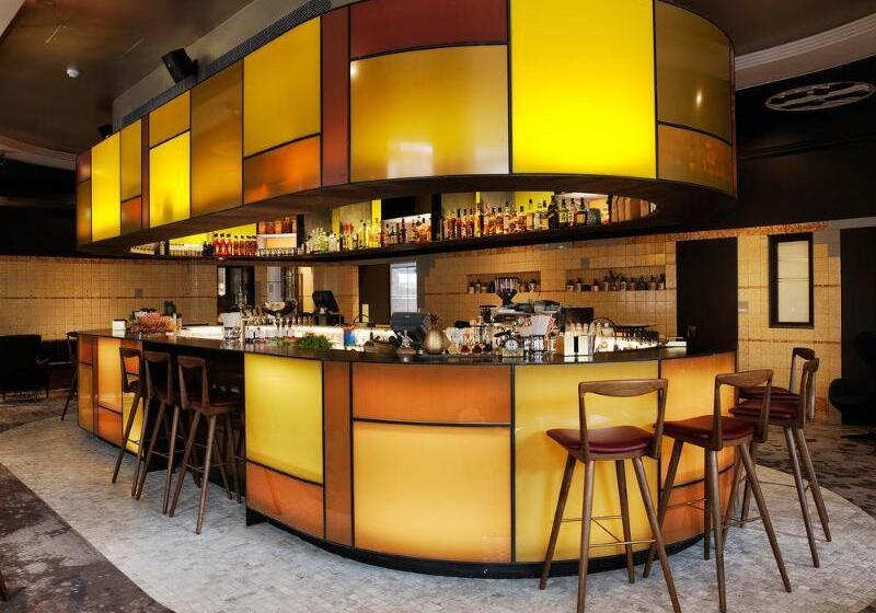 The Old Clare Hotel, Independent Collection By Evt