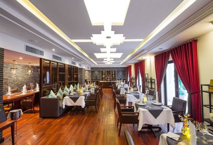 ホテル The Privilege Floor By Lotus Blanc