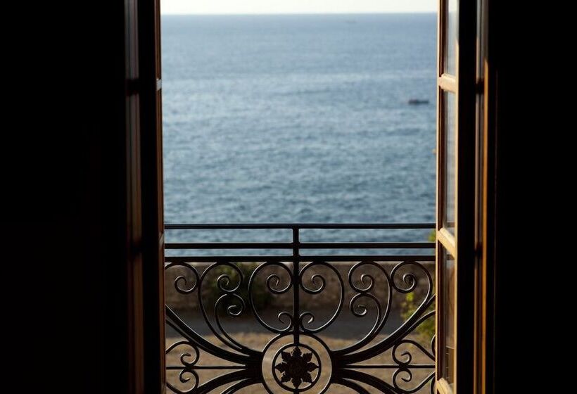 فندق Theophano Art