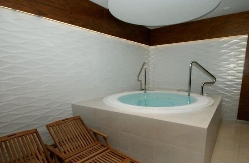 Irs Royal Apartments Irs Kwartal Kamienic