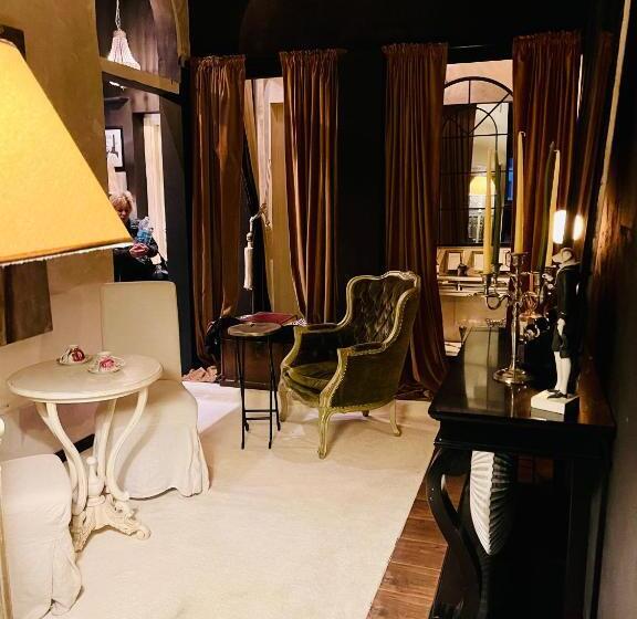 Les Chambres De Amelie B&b