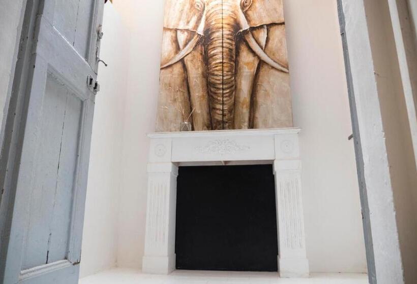 Les Chambres De Amelie B&b