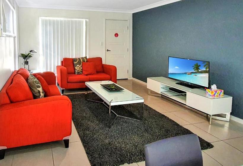 Lillypilly Resort Apartments