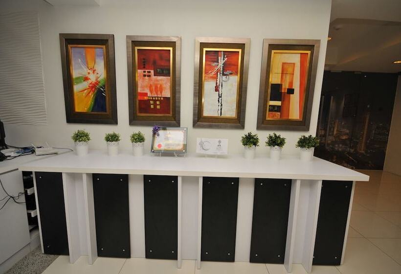 M Design Hotel At Pandan Indah