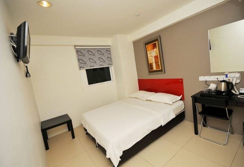 M Design Hotel At Pandan Indah