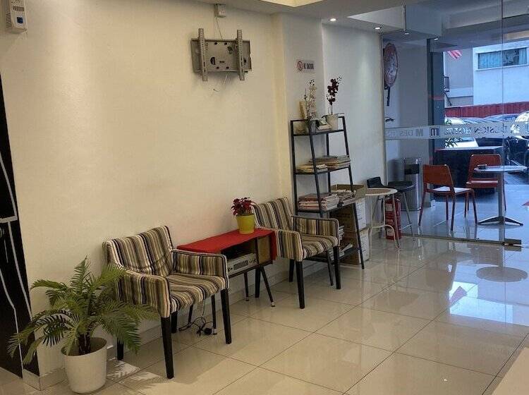 M Design Hotel At Pandan Indah