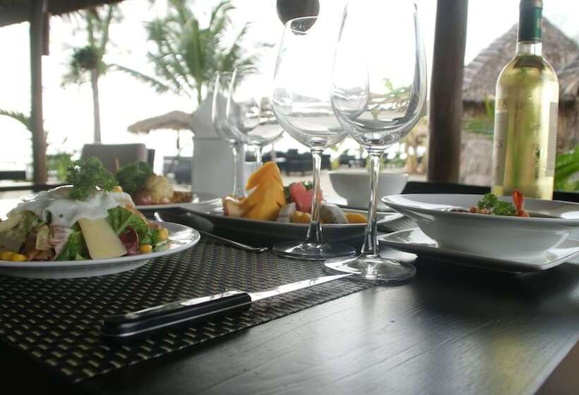 Mary Beach Hotel & Resort