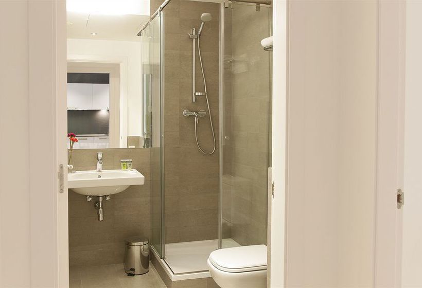 MH Apartments Central Barcelona