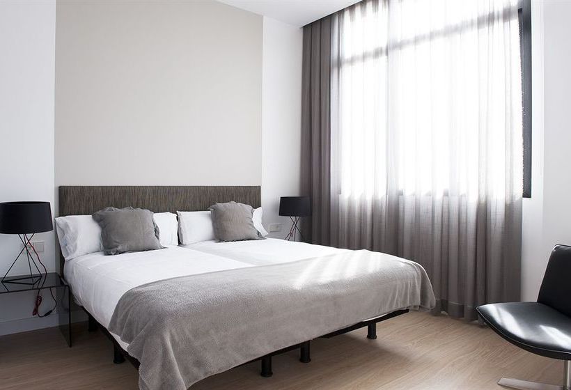 MH Apartments Central Barcelona