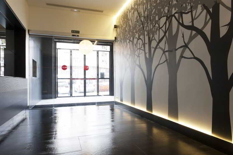 MH Apartments Central Barcelona