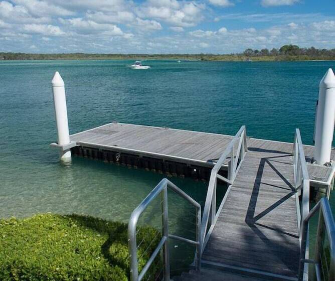 Noosa Quays
