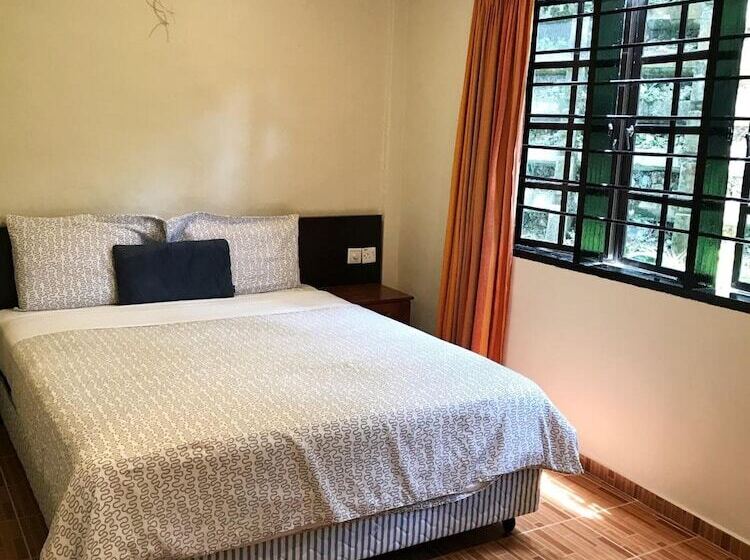 بنسيون Cameronian Inn