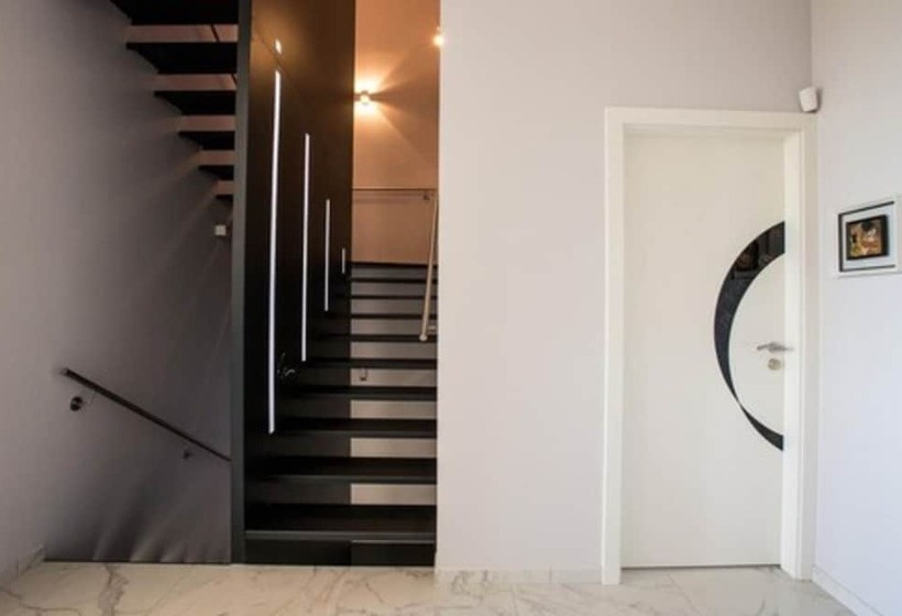 膳宿费 Chateau De Maraval