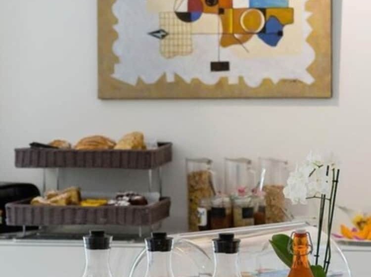 膳宿费 Chateau De Maraval