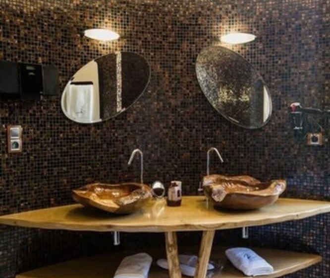 膳宿费 Chateau De Maraval