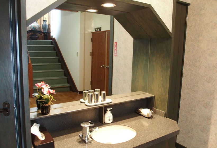 ペンション Guesthouse Hiiragi