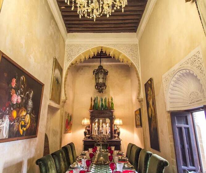 پانسیون Riad Thamayna