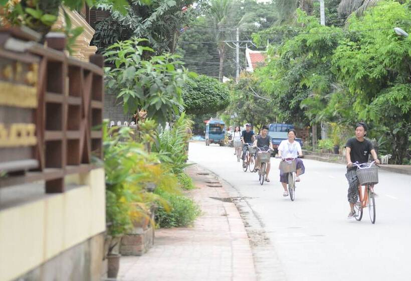 Пансион Villa Khili Namkhan