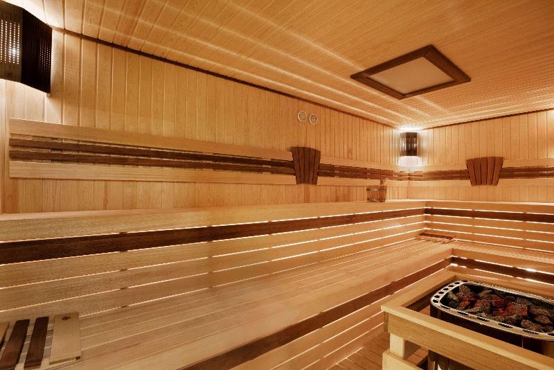 Ramada Hotel & Suites by Wyndham Kusadasi