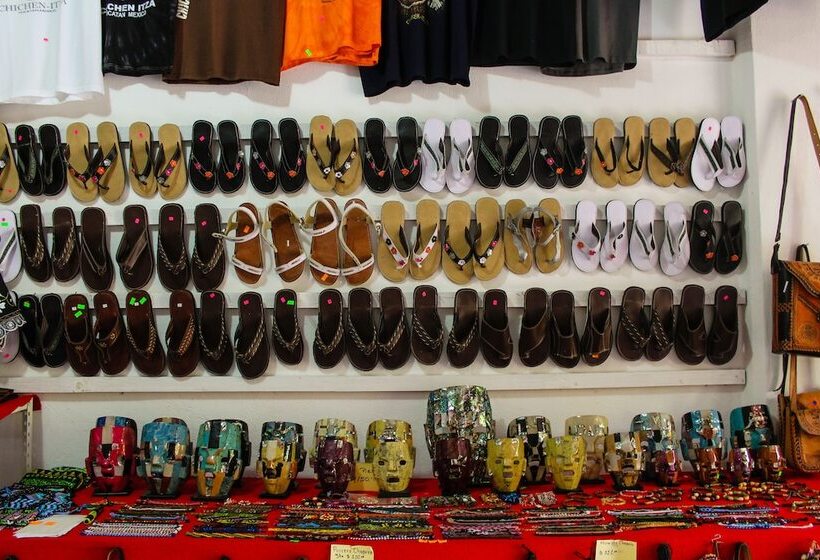 Real Mayab Hotel & Bungalows