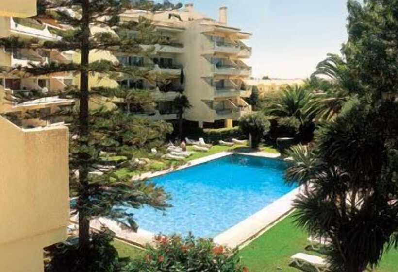 אתר נופש Parque Mourabel  Pe Do Lago  Oasis Village