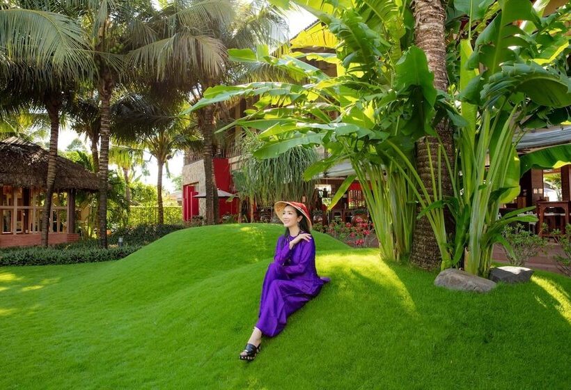 استراحتگاه The Island Lodge